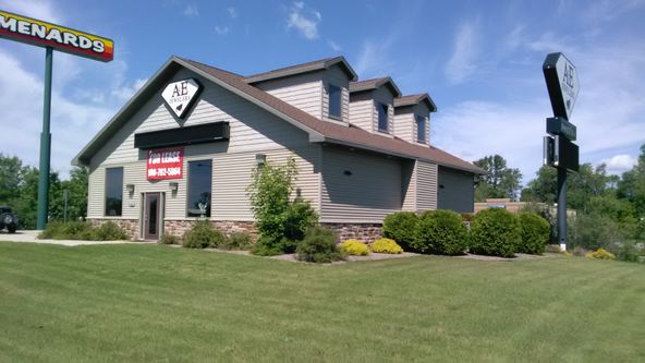 2081 Old Peshtigo Rd, Marinette, WI 54143